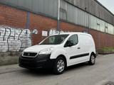 Peugeot Partner - gebrauchte Peugeot Partner aus dem Jahr 2017