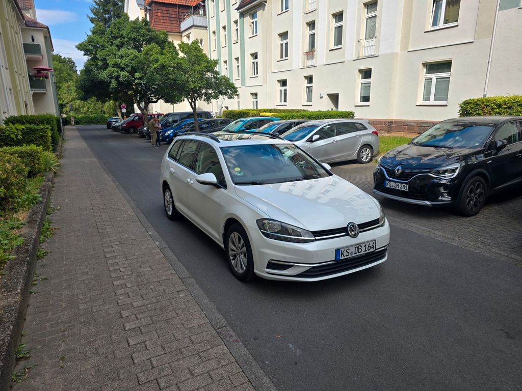 Image of Volkswagen Golf