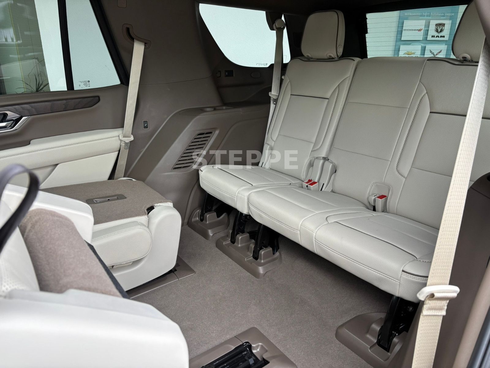 Gmc Yukon 2026 6.2V8 DENALI 24" AHK FACELIFT