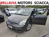 Toyota Corolla Verso 2.2 TD 136CV 7 POSTI - gebrauchte Toyota Corolla Verso aus dem Jahr 2005