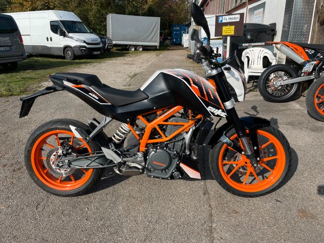 KTM 390 Duke Serivce neu