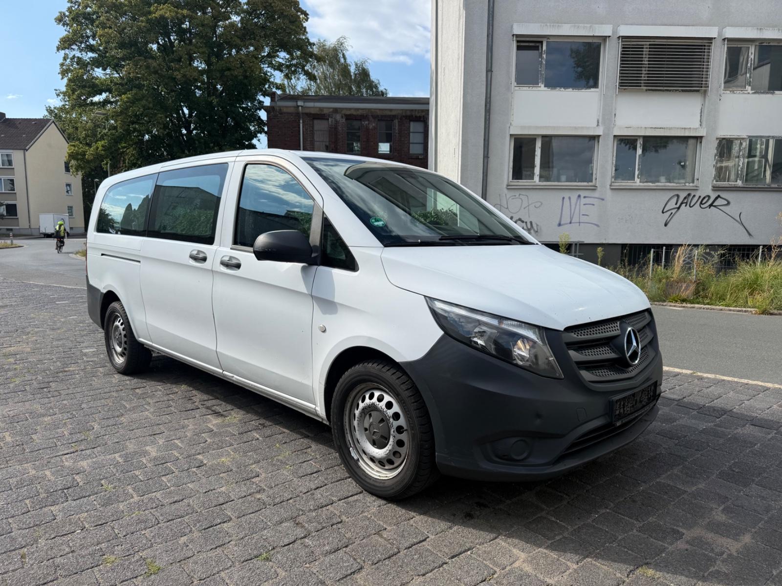 Mercedes-Benz Vito 116 CDI+Tourer + Extralang/ AHK/Navi,Klima
