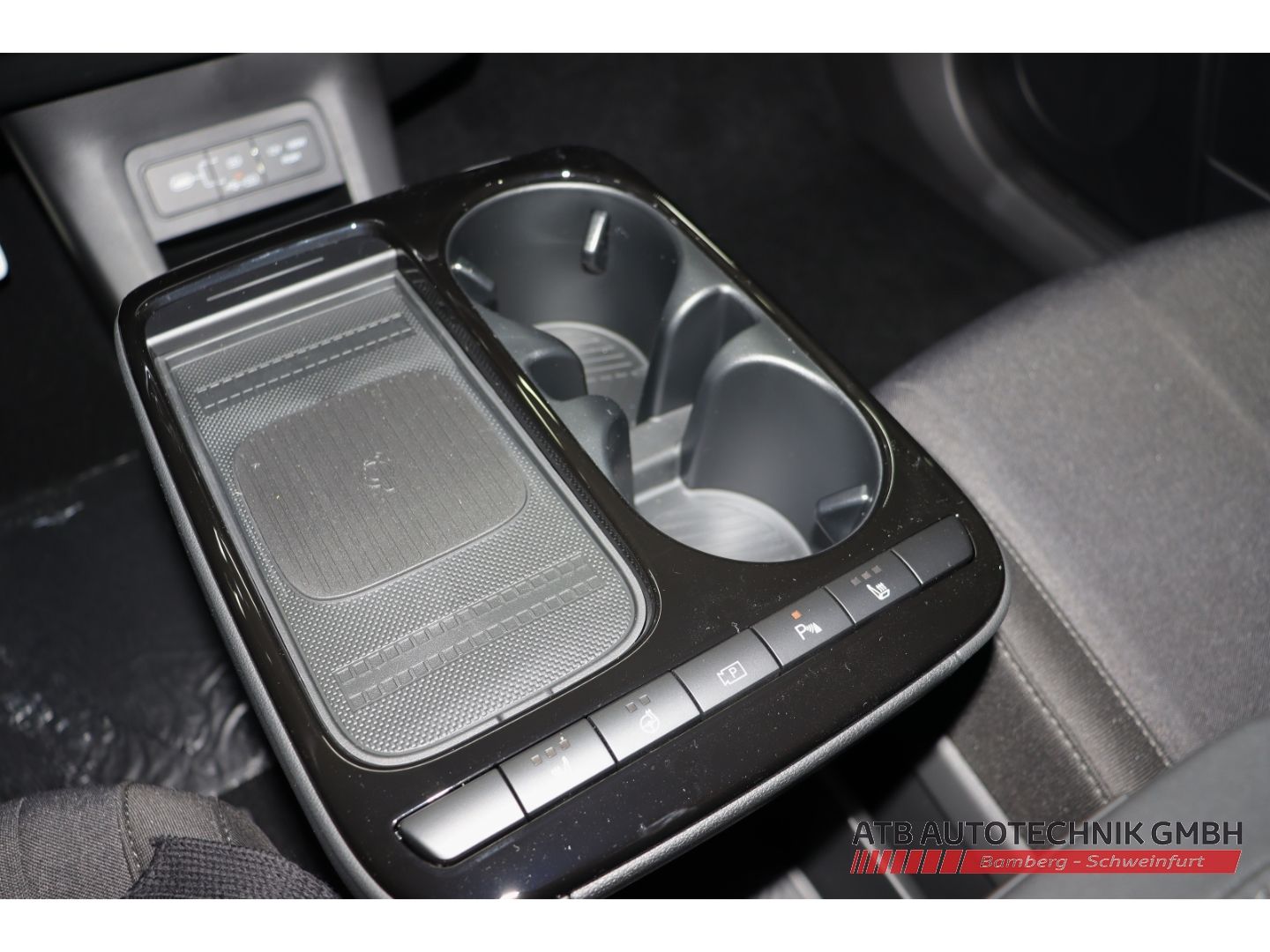 Fahrzeugabbildung Hyundai IONIQ 5 MY26 CENTRIQ 84kWh Batterie 229PS 2WD