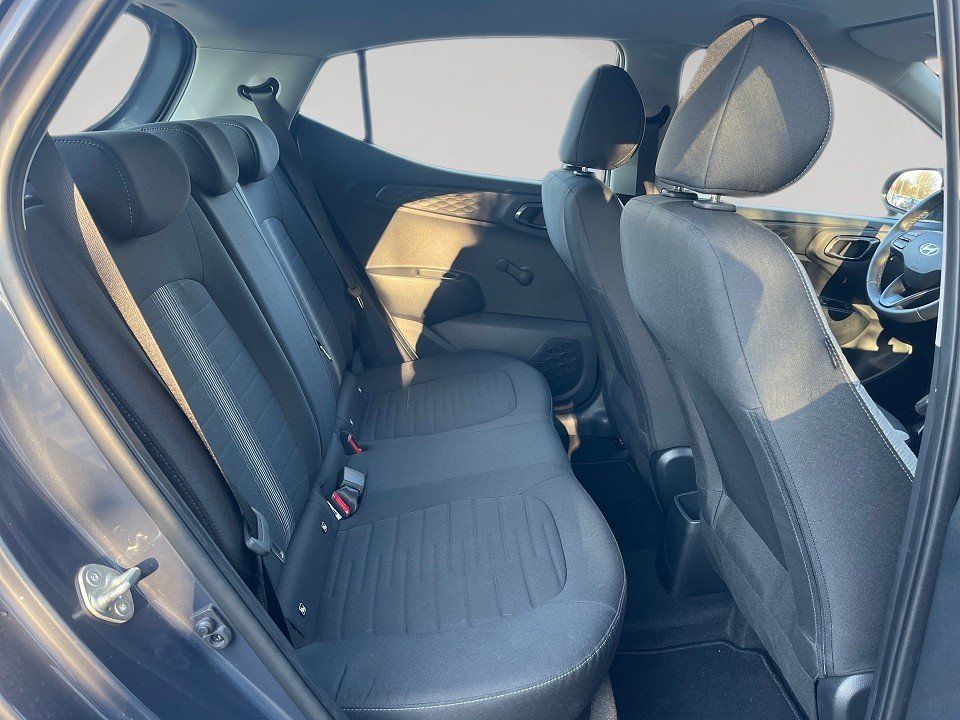 Fahrzeugabbildung Hyundai i10 1.2 84PS Trend
