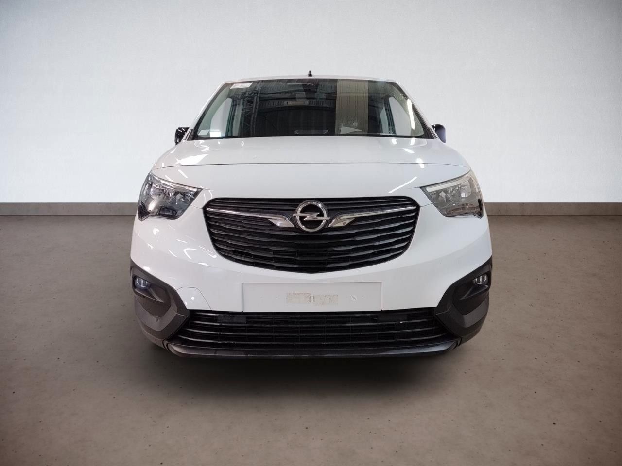 Fahrzeugabbildung Opel Combo-e Cargo 7,4KW/KLIMA/PDC/50kwh/KAMERA/NAVI