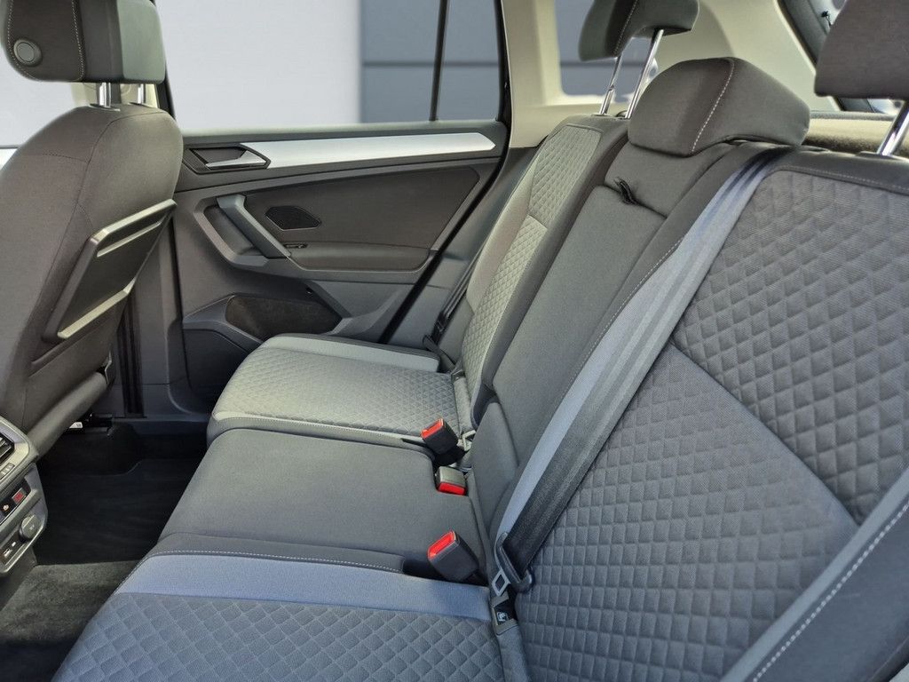 Tiguan 1.5 TSI Comfortline *AHK*LED*ACC*NAVI*REA