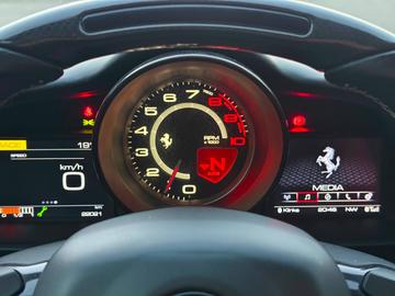 صورة مصغرة 13 لـ 2018 Ferrari 488 GTB