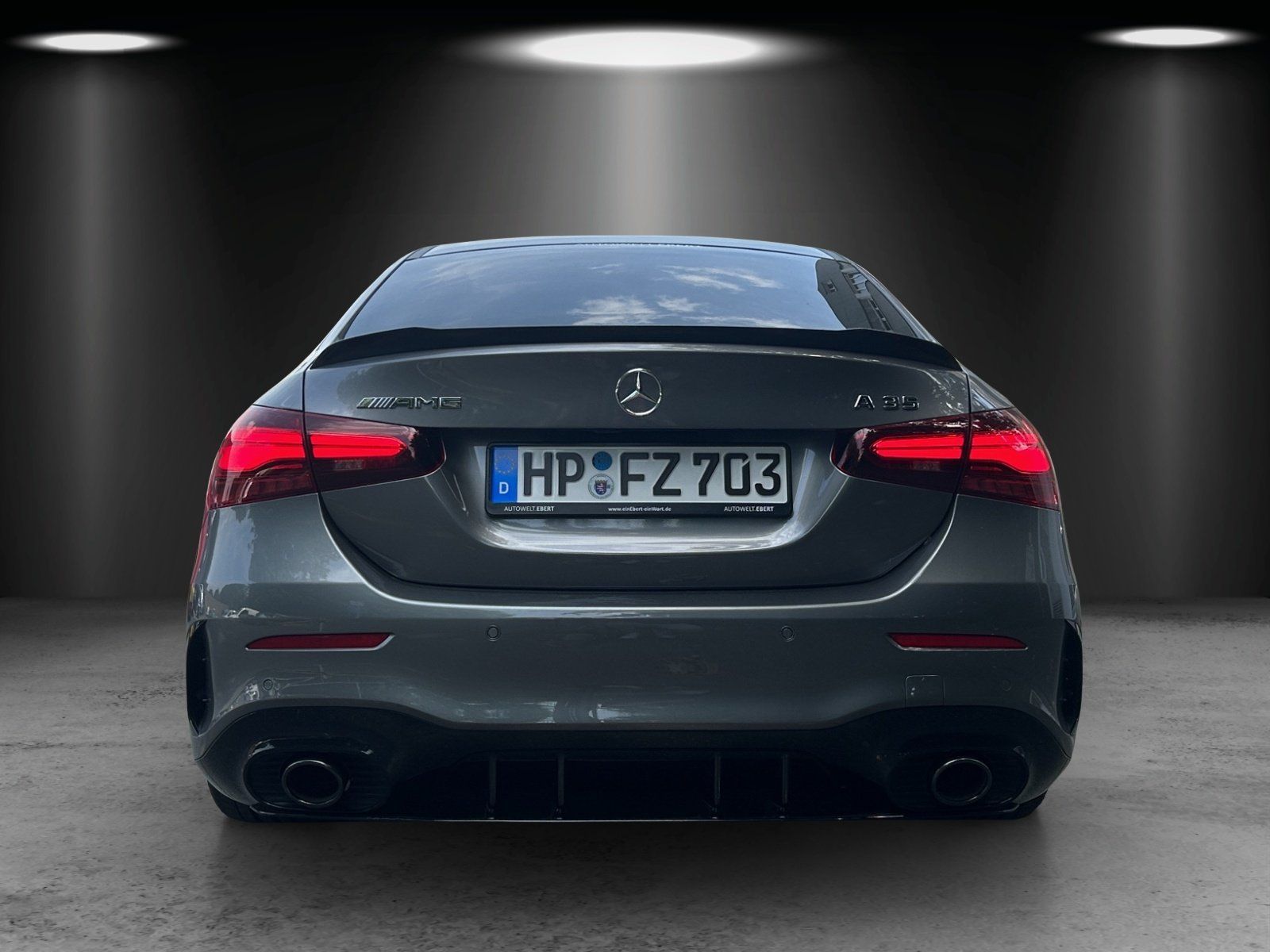 Fahrzeugabbildung Mercedes-Benz Mercedes-AMG A 35 4M Limousine+PSD+Keyless-GO