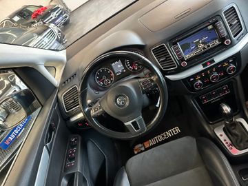 Volkswagen Sharan Highline*AHK*Klima*7-Sitzer*Navi*Bi-Xenon