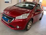 Peugeot 208 Active - Peugeot 208: Limousine
