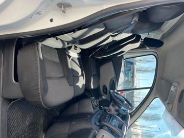 Renault Trafic - 11