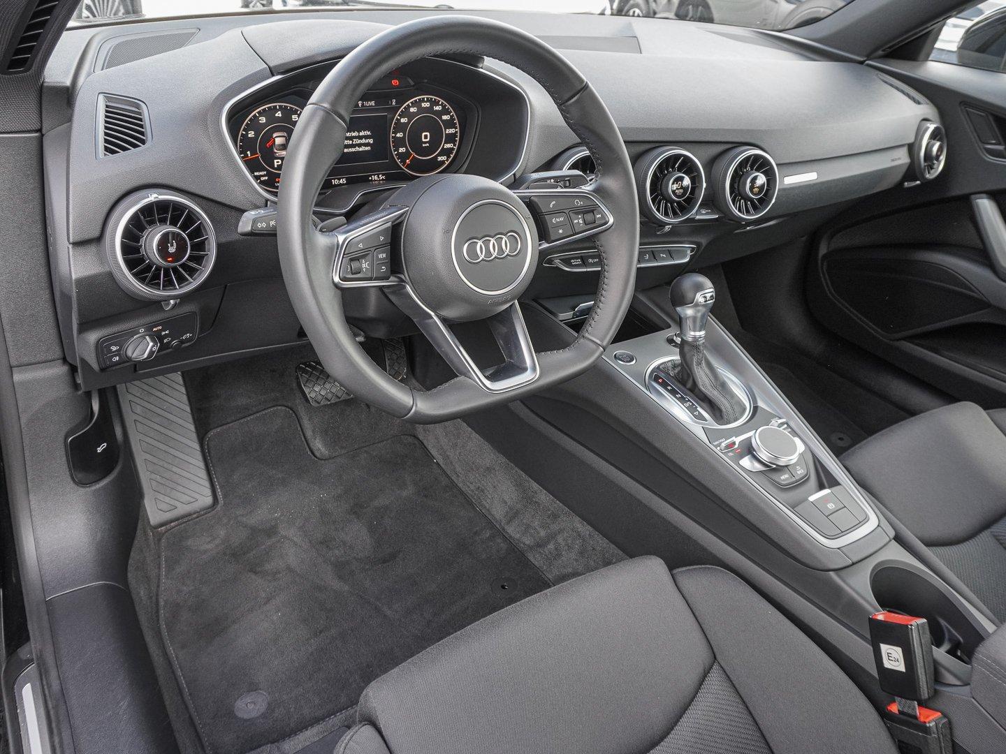 Audi TT Coupé 40 TFSI S tronic SHZ 17ALU PDC