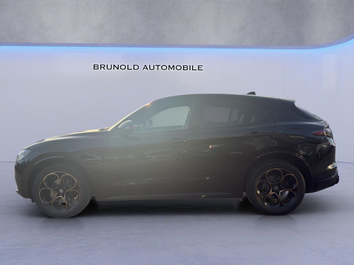 Alfa Romeo Stelvio - Bild 2