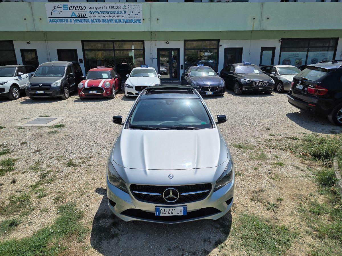 Mercedes-Benz CLA 200
