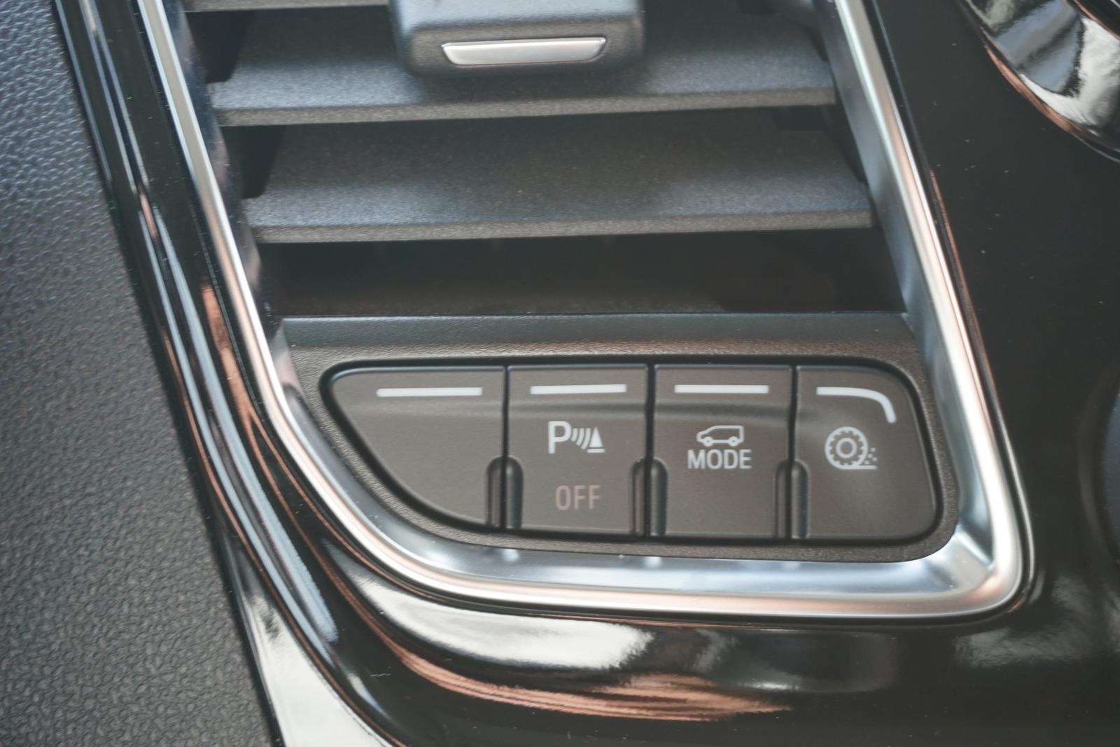 Ford Tourneo Custom Titanium X L1 Bi-Xenon Navi