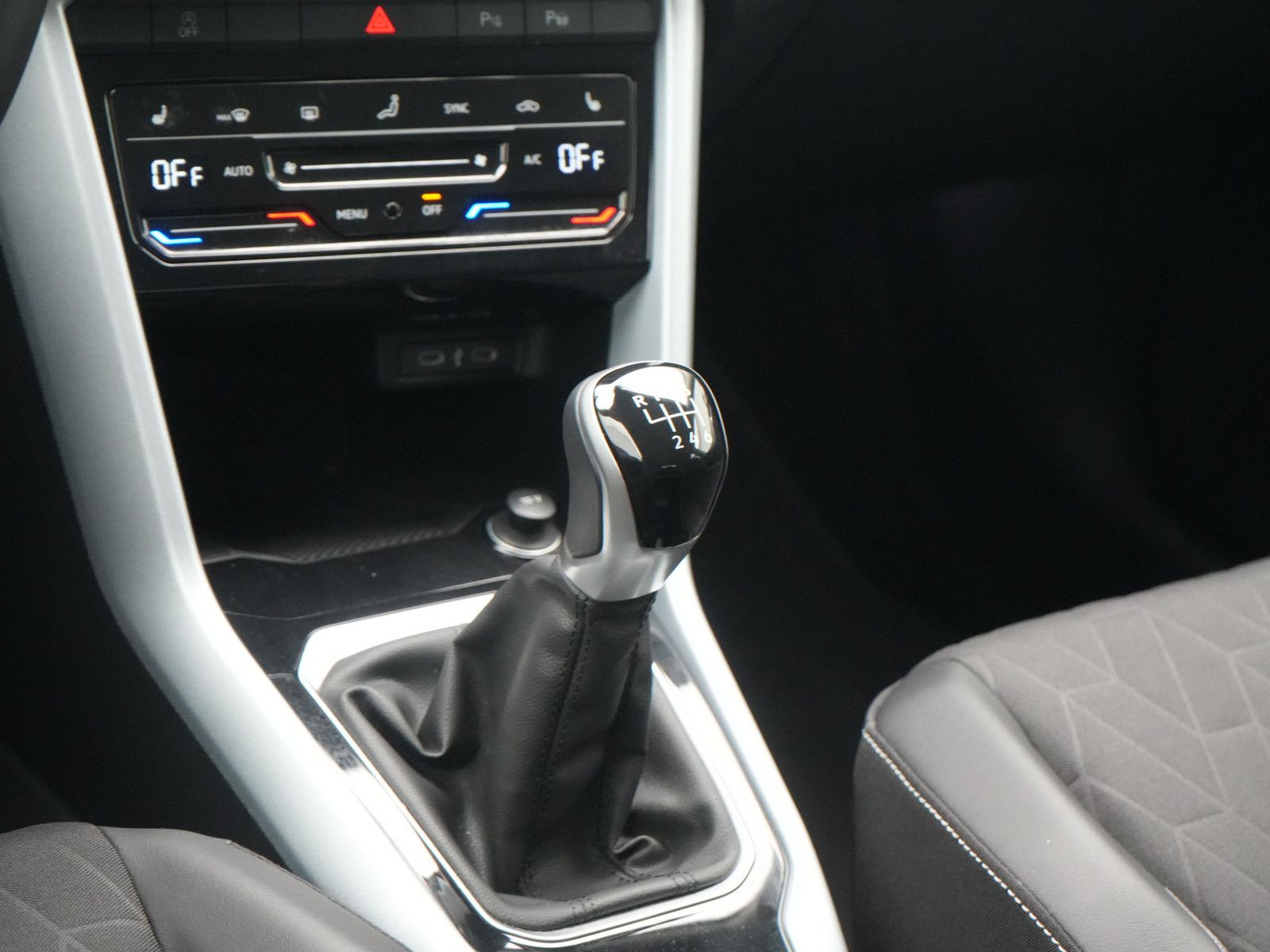 Volkswagen T-Roc - Bild 12