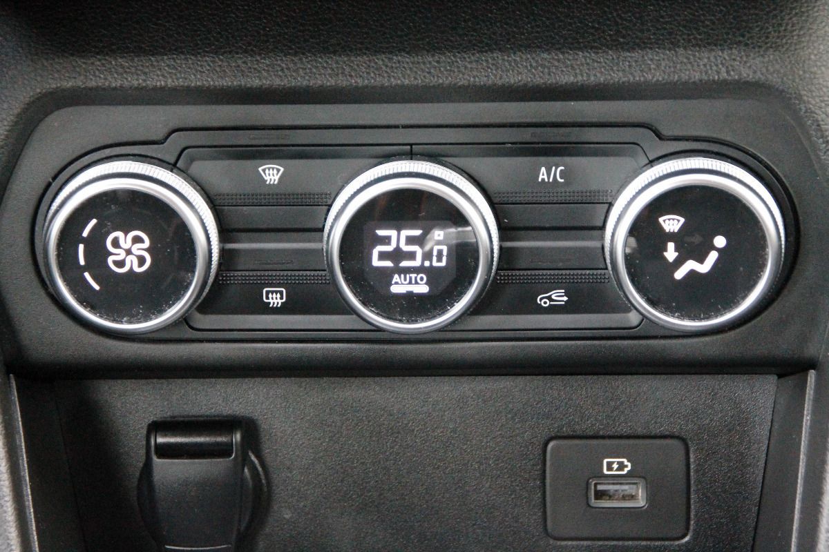 Fahrzeugabbildung Dacia Sandero III Stepway Comfort