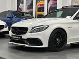 Mercedes-Benz C 63 AMG *PANO*MEMORY*HUD*BURMESTER*360°* - Mercedes-Benz: M63 AMG