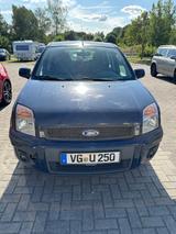 Ford Fusion 1,4 16V Trend, TÜV - Ford Fusion: Trend