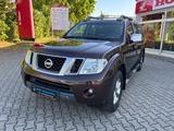 Nissan Navara Pickup Double Cab PLATINUM EVO 4X4 LB - Nissan Navara: Platinum