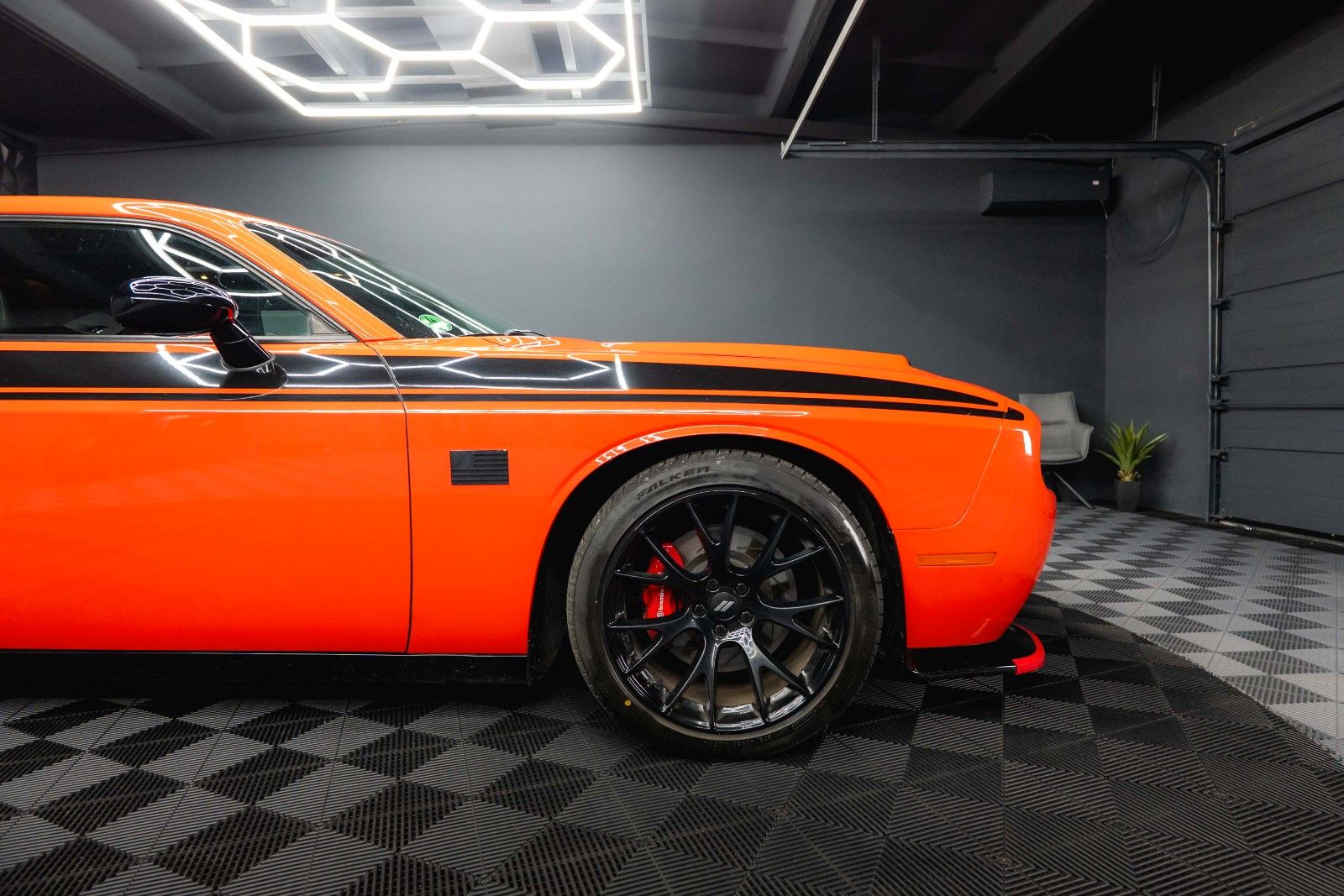 Fahrzeugabbildung Dodge Challenger 5.7 V8 R/T SRT LPG *NAP*100% Options*