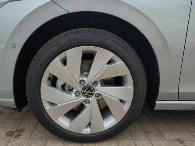 Fahrzeugabbildung Volkswagen Golf Variant Style 2,0 l TDI SCR 110 kW (150 PS)