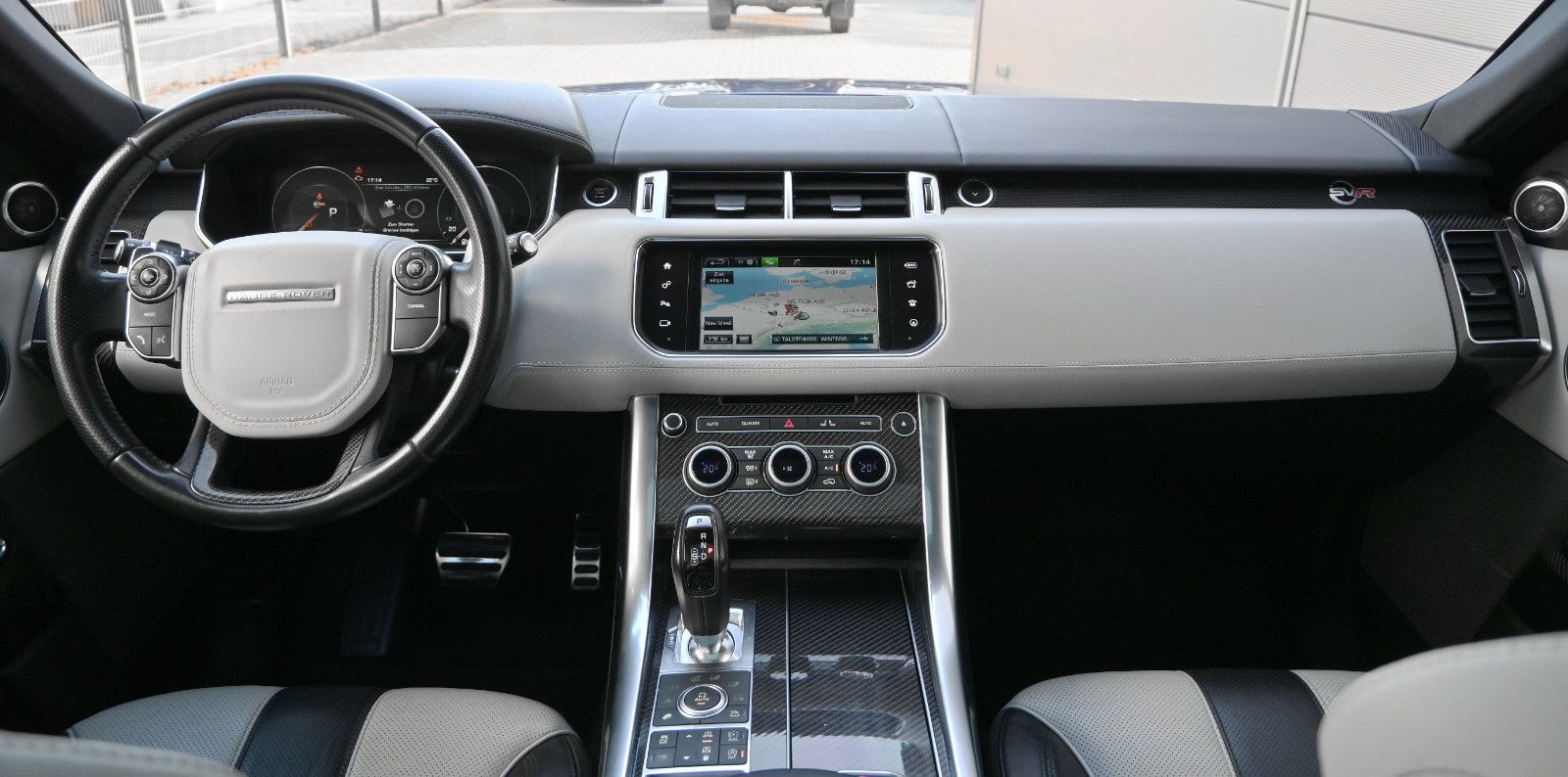 Fahrzeugabbildung Land Rover Range Rover Sport 5.0 V8 SC SVR °PANO°HEAD-UP°