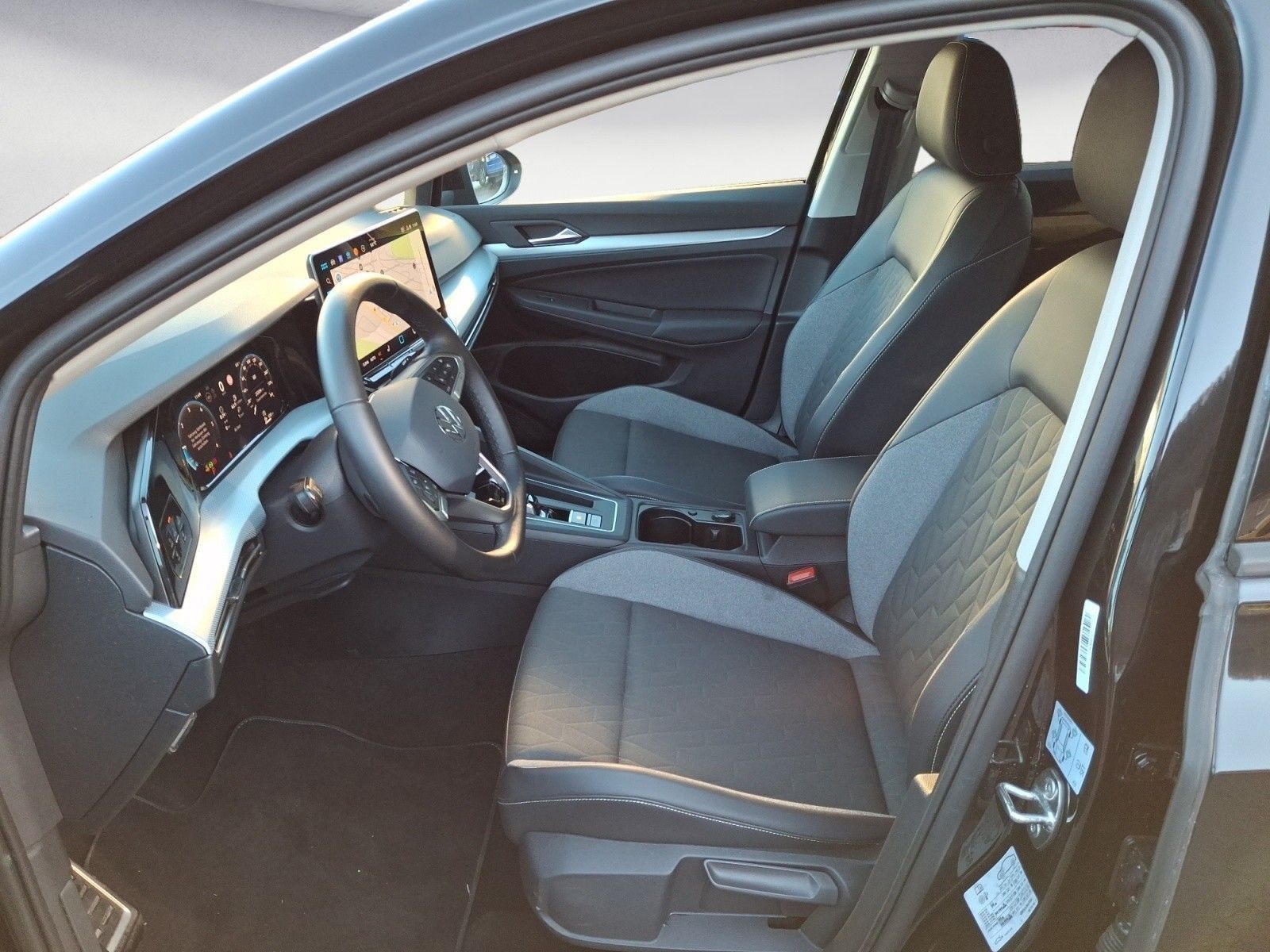 Volkswagen Golf - Bild 8