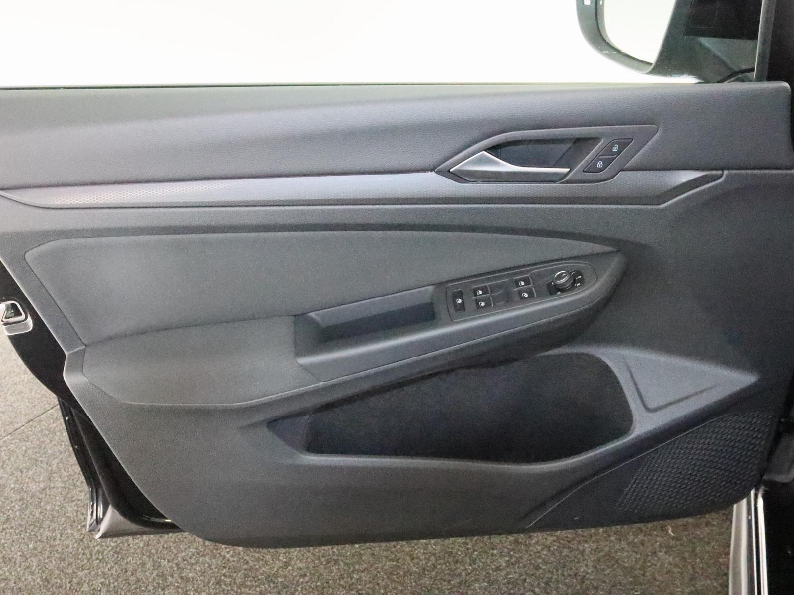Volkswagen Golf VIII 2.0 TSI GTI MATRIX-LED ACC NAVI KAMERA, миниатюра 15