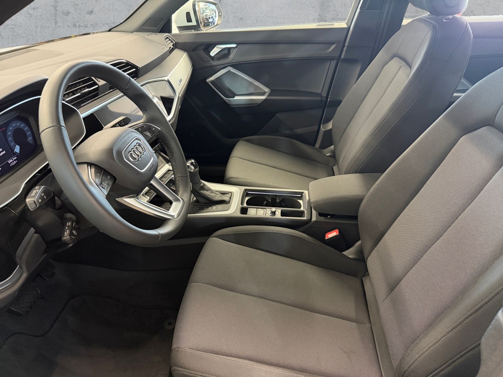 Audi Q3 - Bild 12