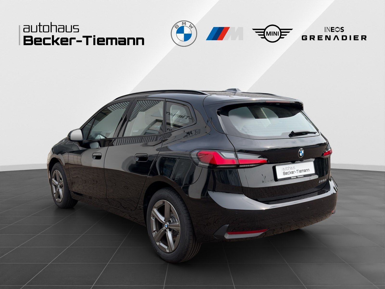 BMW 220i Active Tourer 5 Jahre Grantie Fin. ab 2,4 foto 5
