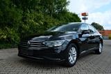 Volkswagen Passat Lim. Business ACC Navi PDC 8-Fach bereift - Volkswagen Passat: 8