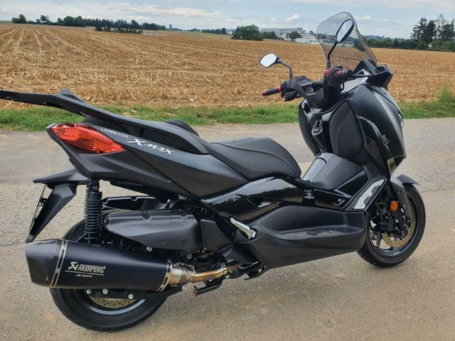 Yamaha X-Max 400 IronMax