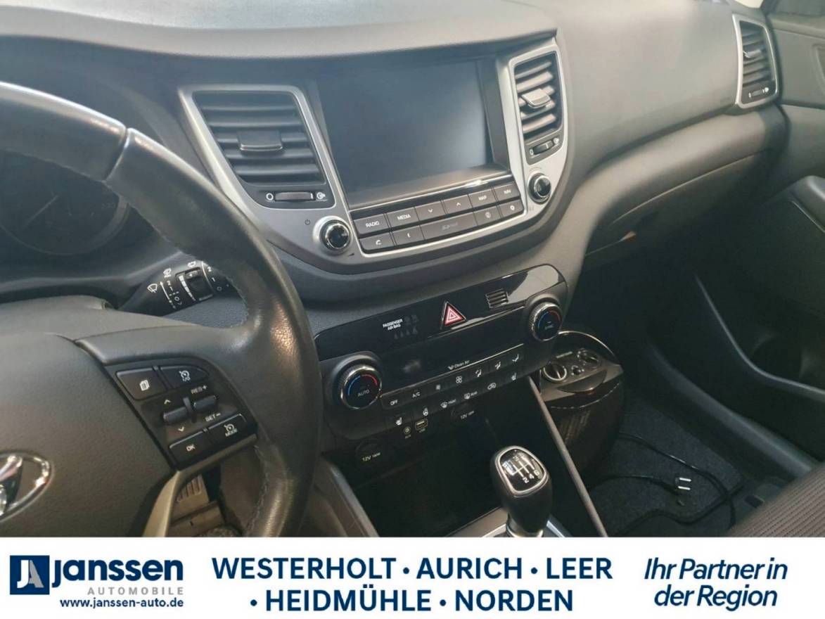Fahrzeugabbildung Hyundai TUCSON Trend/Navi/PDC/Klima/Sitzheizung