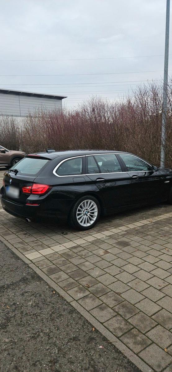 BMW 535 2013 — interior