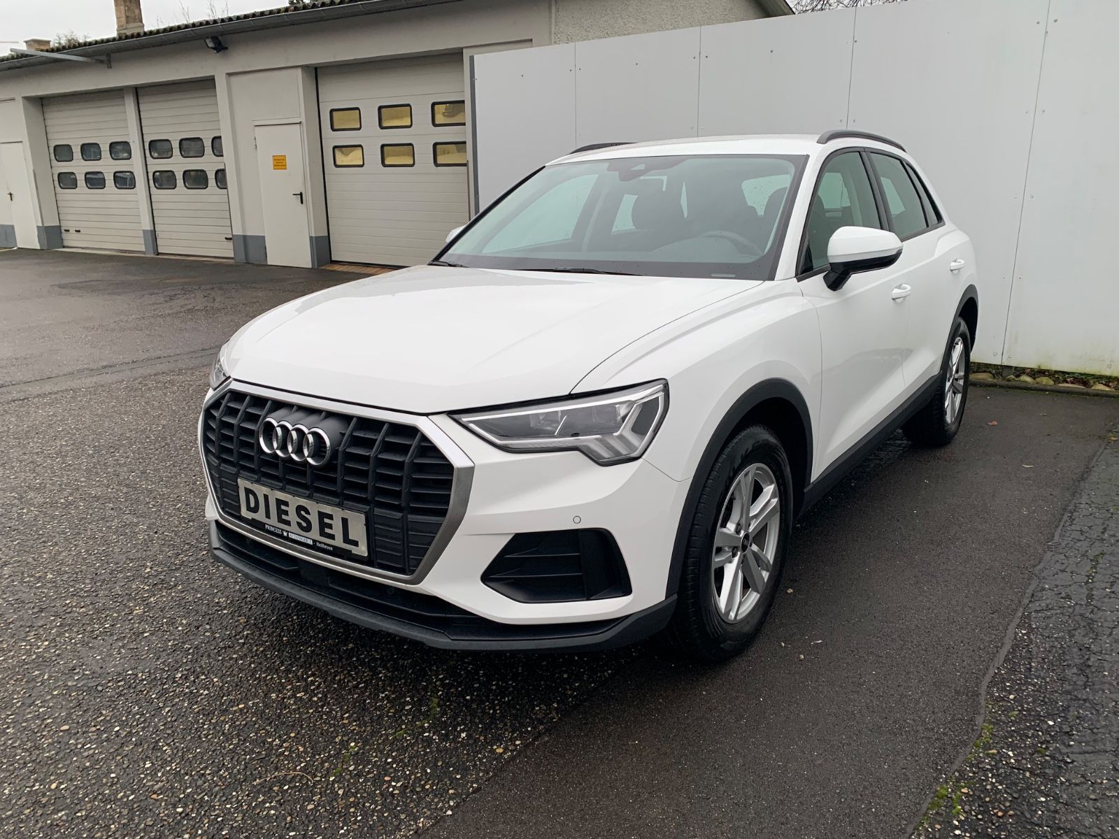 AUDI Q3 35 TDI S-tronic *Kamera*LED*SHZ*Tempomat*DAB*