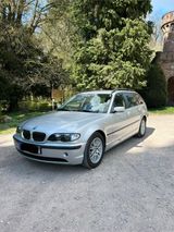 BMW 320i touring  - BMW 320 aus 2001: 320i