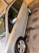 Opel Zafira 1.9 - Opel Zafira Gebrauchtwagen in Saarbrücken