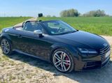 Audi TTS 2.0.i 16V TFSI Roadster Quattro (... - Audi: R 16