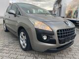 Peugeot 3008 Active 2.HD|KLIMAAUT.|17"|NAVI|PDC - gebrauchte Peugeot 3008 aus dem Jahr 2012