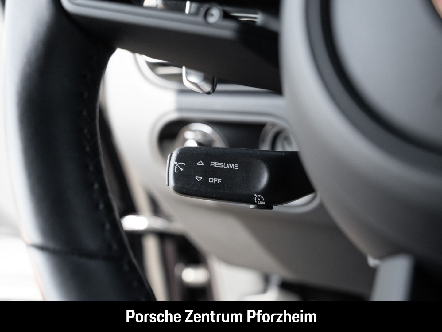 Porsche Macan GTS Standheizung BOSE Sitzbelüftung LED foto 24