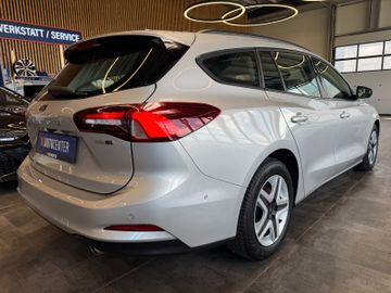 MYAUTOCENTER – Gebraucht- und Jahreswagen mit Werkstattservice in Pfaffenhofen Ford Focus *KEYLESS*TEMPO*SIHZ*LKHZ*NAVI*LED*