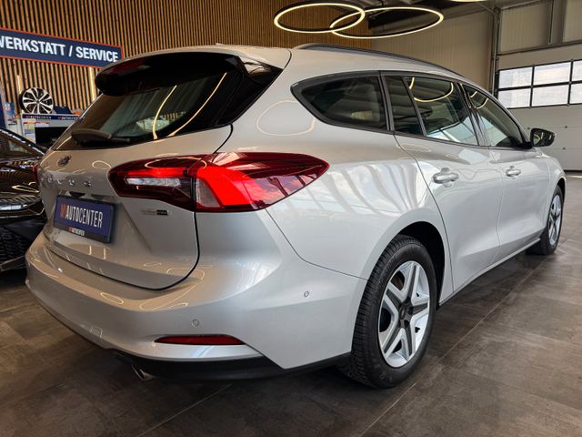 MYAUTOCENTER – Gebraucht- und Jahreswagen mit Werkstattservice in Pfaffenhofen Ford Focus *KEYLESS*TEMPO*SIHZ*LKHZ*NAVI*LED*