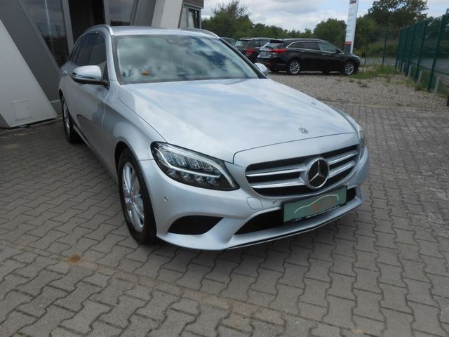 Mercedes-Benz C 220 d T 9G-TRONIC Avantgarde