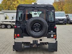 Fahrzeugabbildung Defender 90 E Station Wagon TD4 FAP  1. Hand