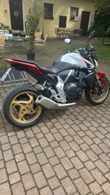 Honda CB1000R SC60 | TÜV NEU 05/28 | Großer Service  - Offers