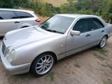 Mercedes-Benz Mercedes E200 W210 Limousine wenig Kilomet... - Mercedes-Benz E 200: Limousine, W210