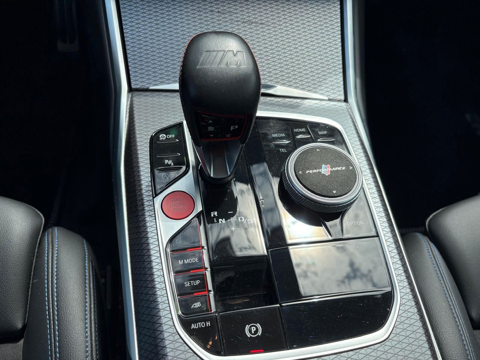 Fahrzeugabbildung BMW M2 Coupe performance, brooklyn, memory, schiebed