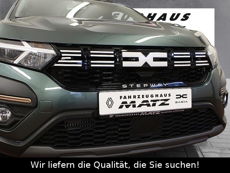 Fahrzeugabbildung Dacia Sandero TCe 110 Stepway Extreme*Media Display*