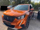 Peugeot 2008 1.2 PureTech Allure EAT8 Automatik LED Navi - gebrauchte Peugeot SUV & Geländewagen